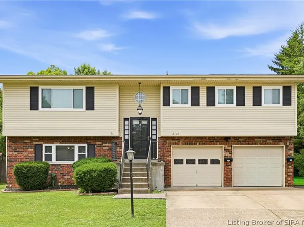 2103 Fairway Court, New Albany, IN 47150