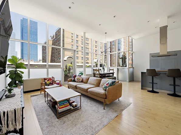 420 W 25th St Unit Ph9c, New York, NY 10001