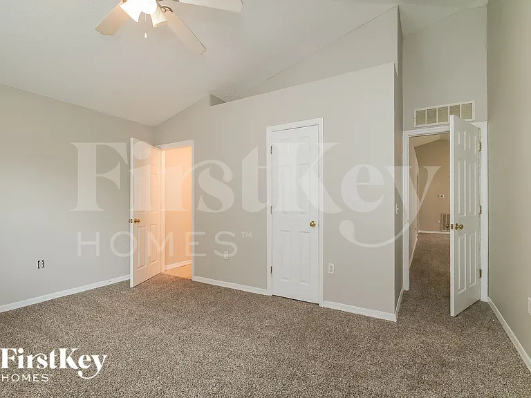 2648 Whispering Trails Dr — Photo 8