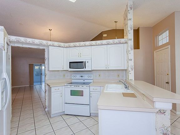 5th image of 11743 Kennington Ct