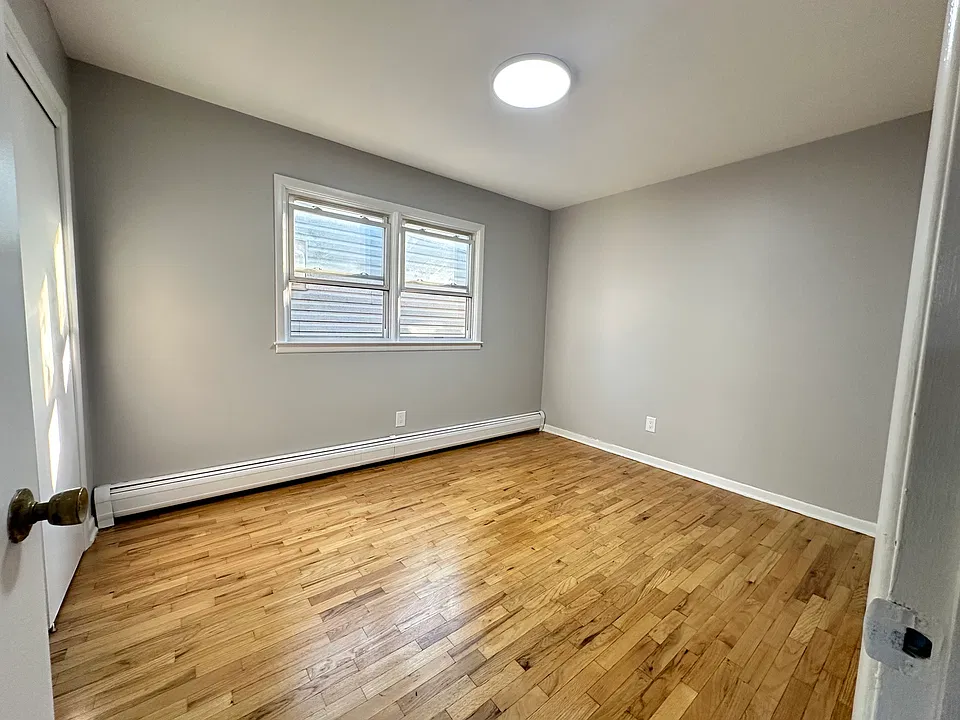 140 Prospect Ave #2