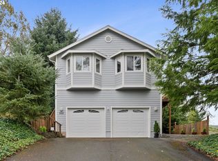 228 Hemlock Rd, Wheeler, OR 97147