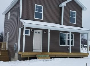 15 Albion Rd, Windham, ME 04062