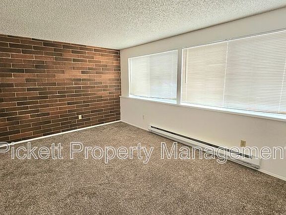 4th image of 1615 Trenton Ave