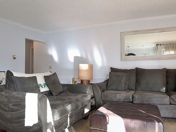 5th image of 1300 Cedarwood Dr APT D3