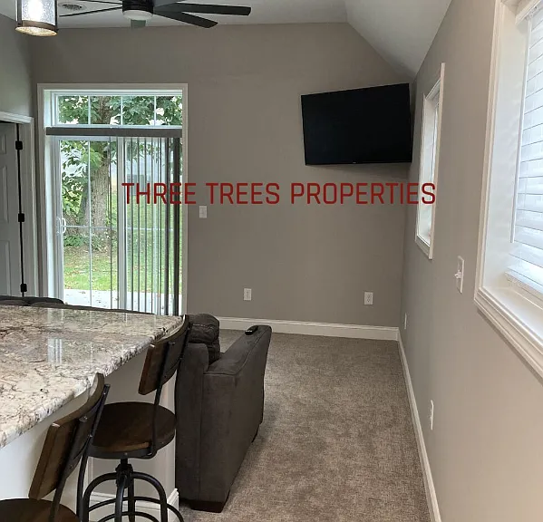 403 Glen Ave — Photo 8