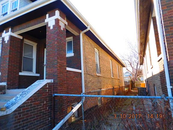 2nd image of 1302 S 60th Ct #1