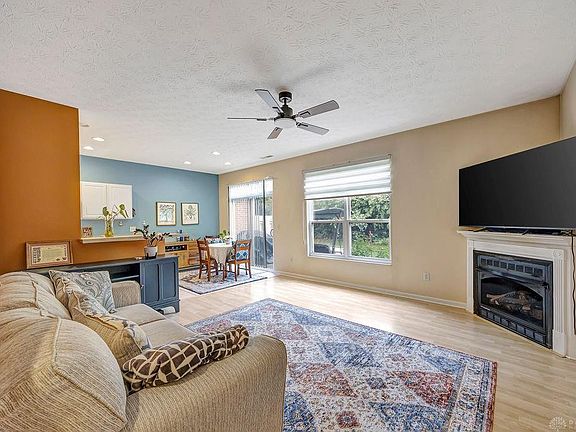 5th image of 9251 Great Lakes Cir