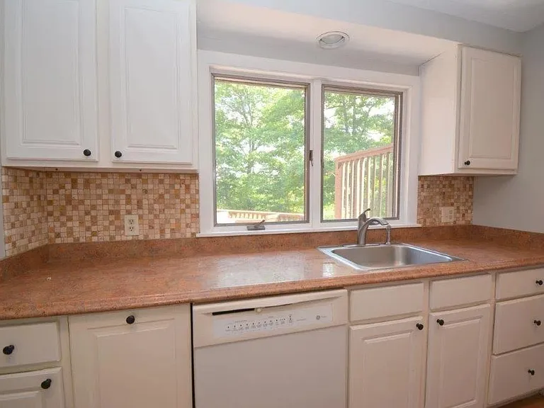 3 Lakeview Pl — Photo 9