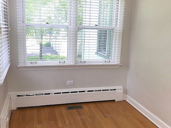Office / reading nook