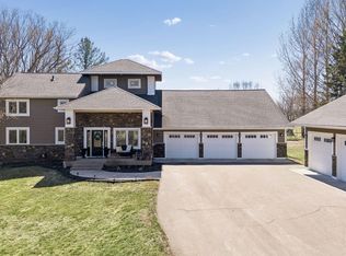 7421 Gensmer Cir, Prior Lake, MN 55372