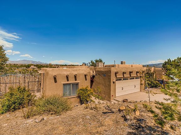 3rd image of 6526 Barranca Dr