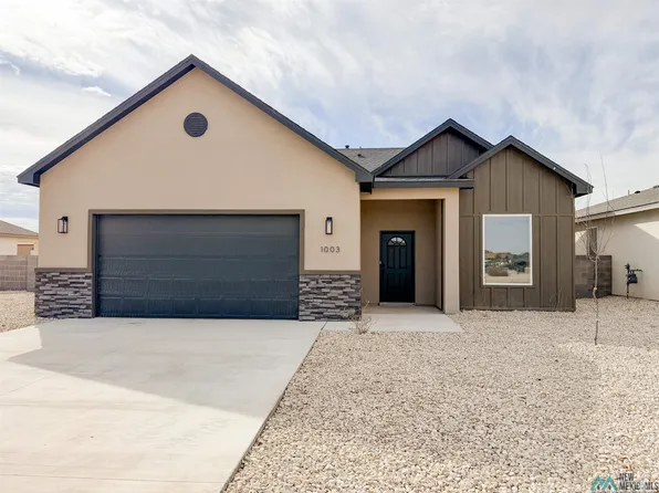 1003 Pima Dr, Carlsbad, NM 88220