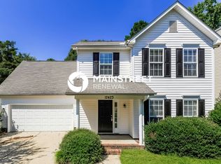 12423 Autumn Blaze Dr, Charlotte, NC 28278