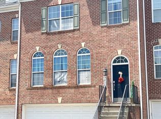9826 Snow Bird Ln, Laurel, MD 20723
