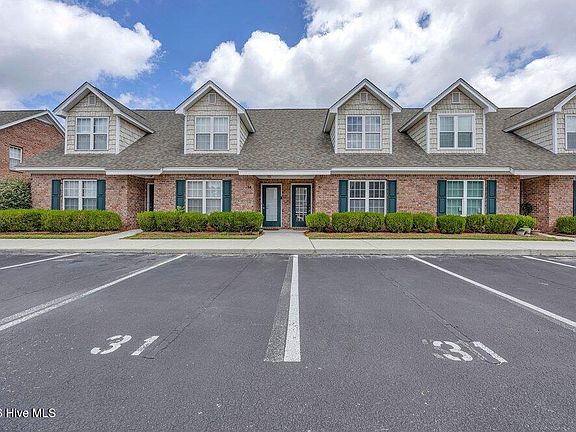 2nd image of 4804 College Road S Unit 31