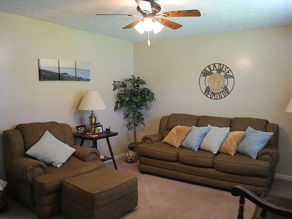 3rd image of 517 Wildcat Ln
