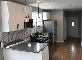3238 N Whipple St APT 3, Chicago, IL 60618