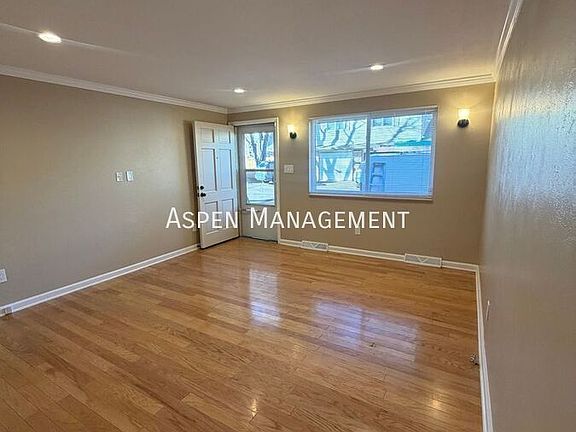2nd image of 1350 Zephyr St APT 8