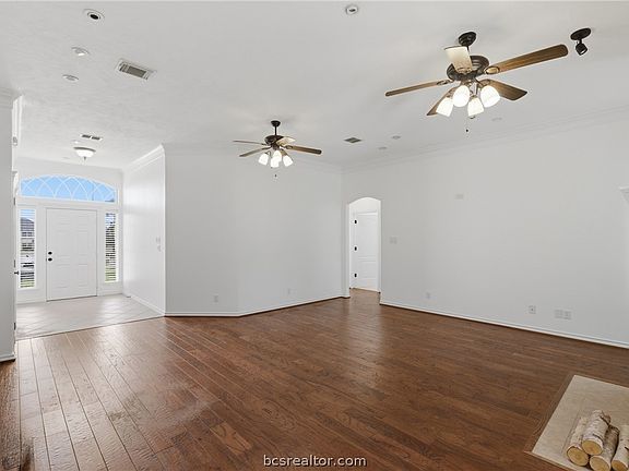 5th image of 1200 Beacon Ct