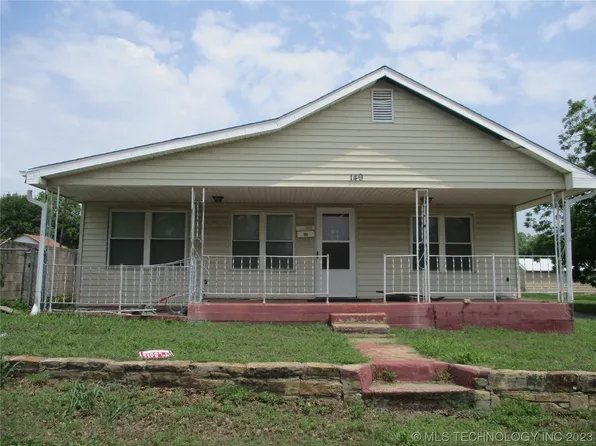 149 E Maple St, Drumright, OK 74030