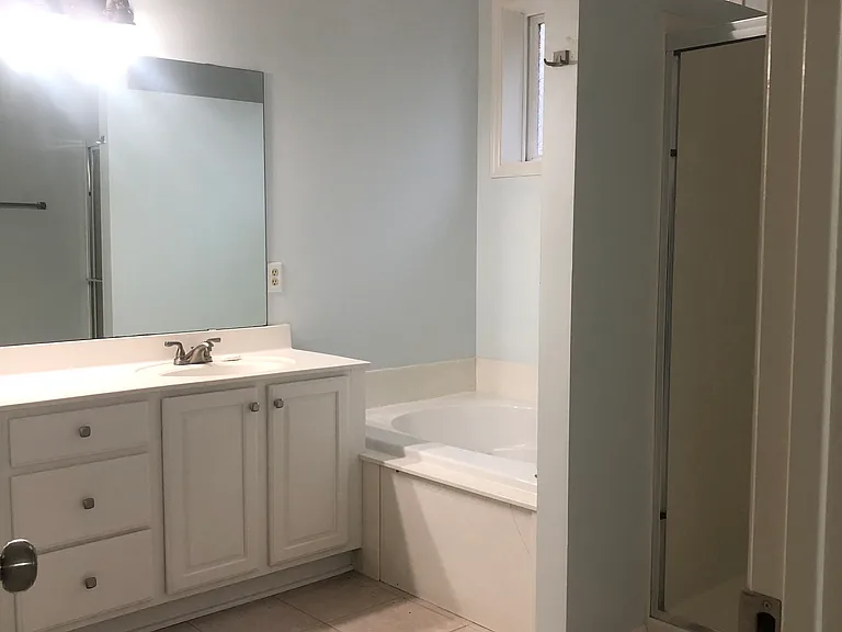 1680 Oakbrooke Ct — Photo 12