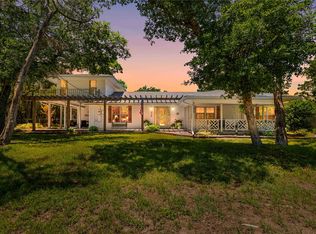 218 Rainbow Dr, Woodway, TX 76712