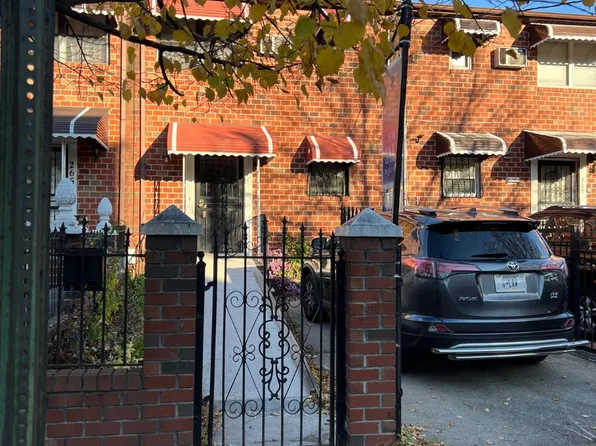 267 Berriman Street image 1 of 2