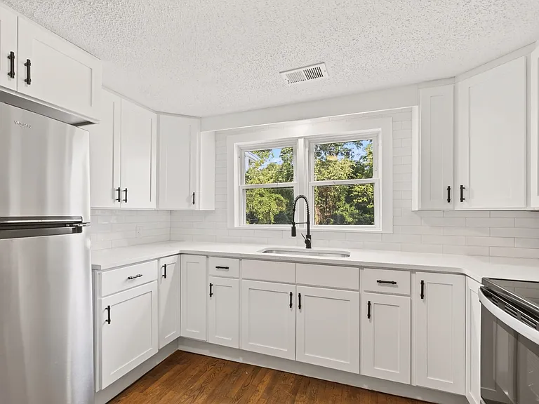 611 Holston Creek Church Rd — Photo 21
