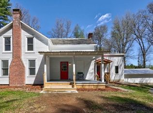 13 Young Rd, Middle Grove, NY 12850