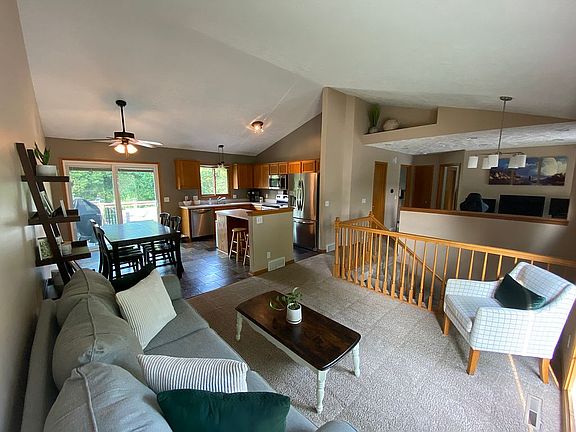 2nd image of 15316 Chalco Pointe Dr