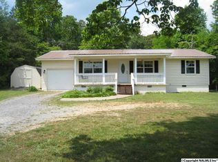 1907 Jonathan Dr SW, Fort Payne, AL 35968