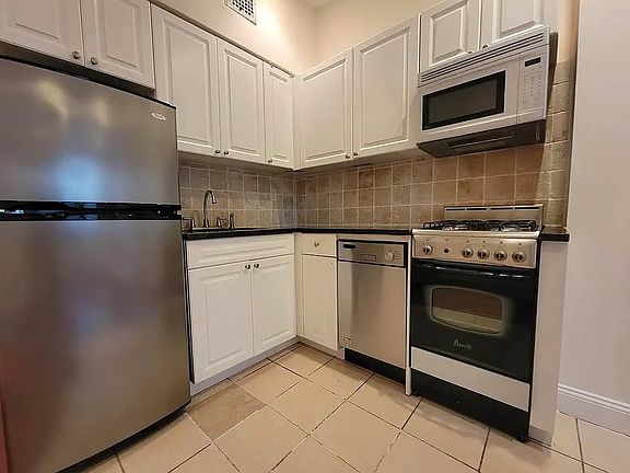 5th image of 506 E 88th St #3U