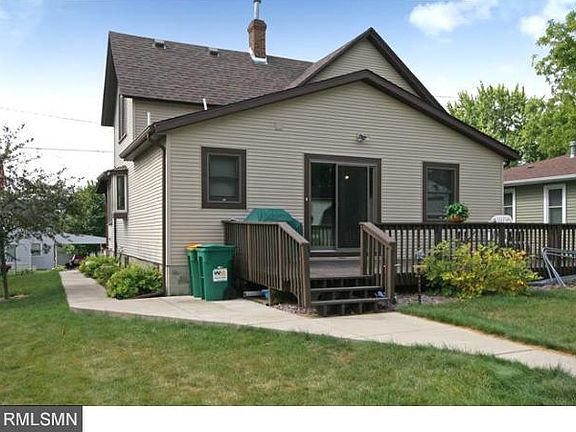 2nd image of 407 Mill Ave NE