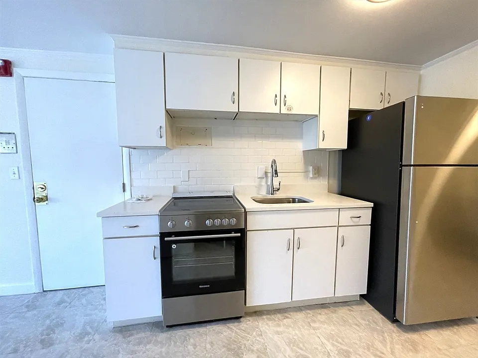 31 Western Ave #7