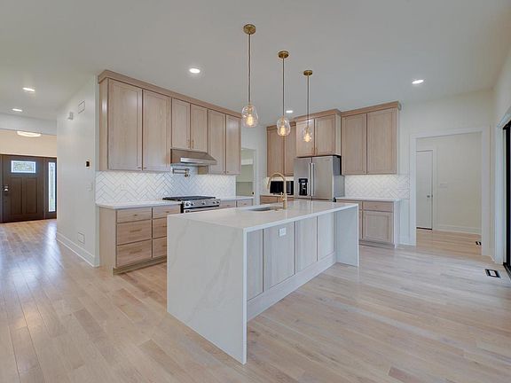 5th image of 1837 Arbor Ridge Way