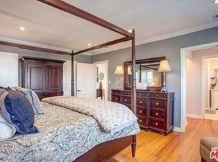 3634 Shannon Rd, Los Angeles, CA 90027