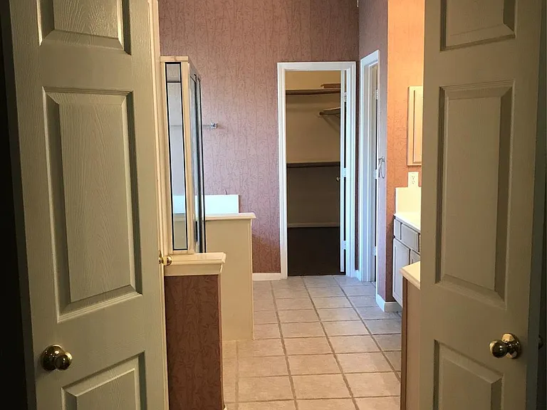 18138 Delta Estates Ct — Photo 12