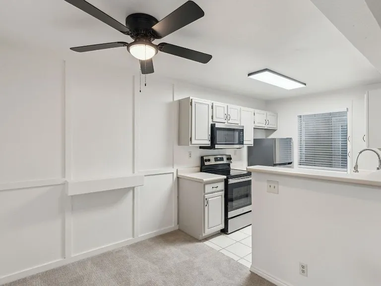650 S Main St #4101 — Photo 2