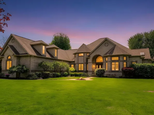 4075 Black Willow Ct, Zionsville, IN 46077