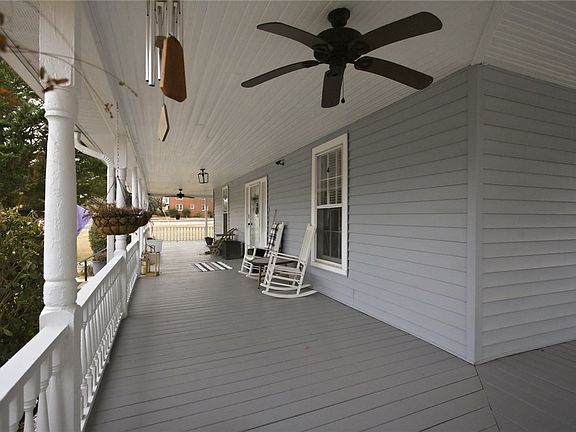 5th image of 110 S Fairplay St