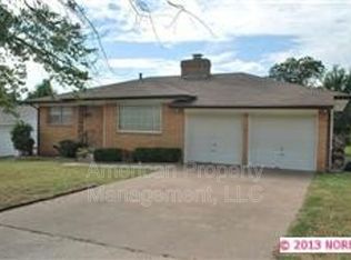 1312 N Garfield Ave W, Sand Springs, OK 74063