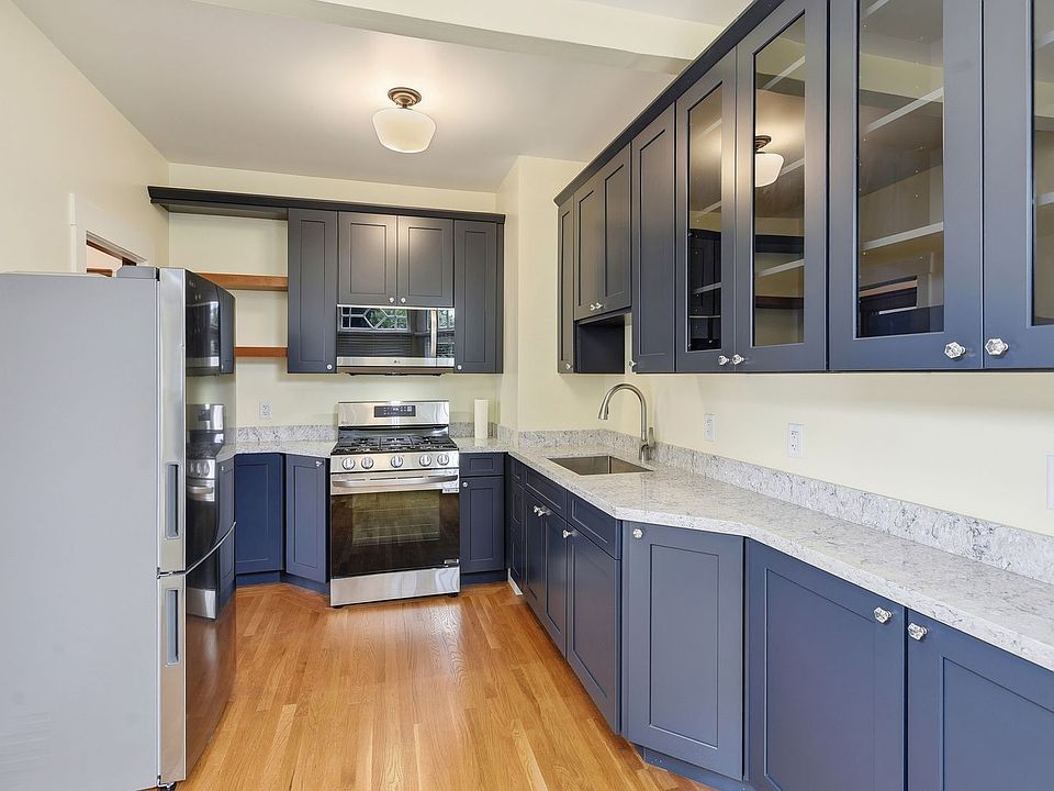 1st image of 105 Richland Ave APT 1