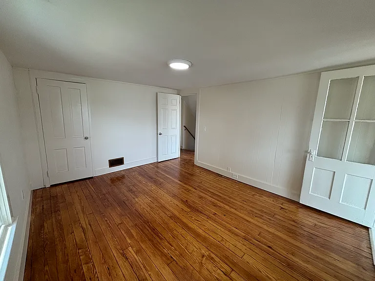Bedroom #1