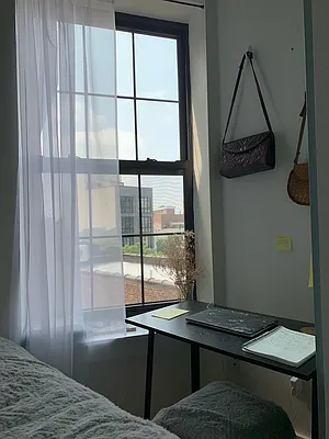 Rented by Greenrock Management | media 32