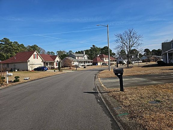 4th image of 6595 Barley Hill Ct