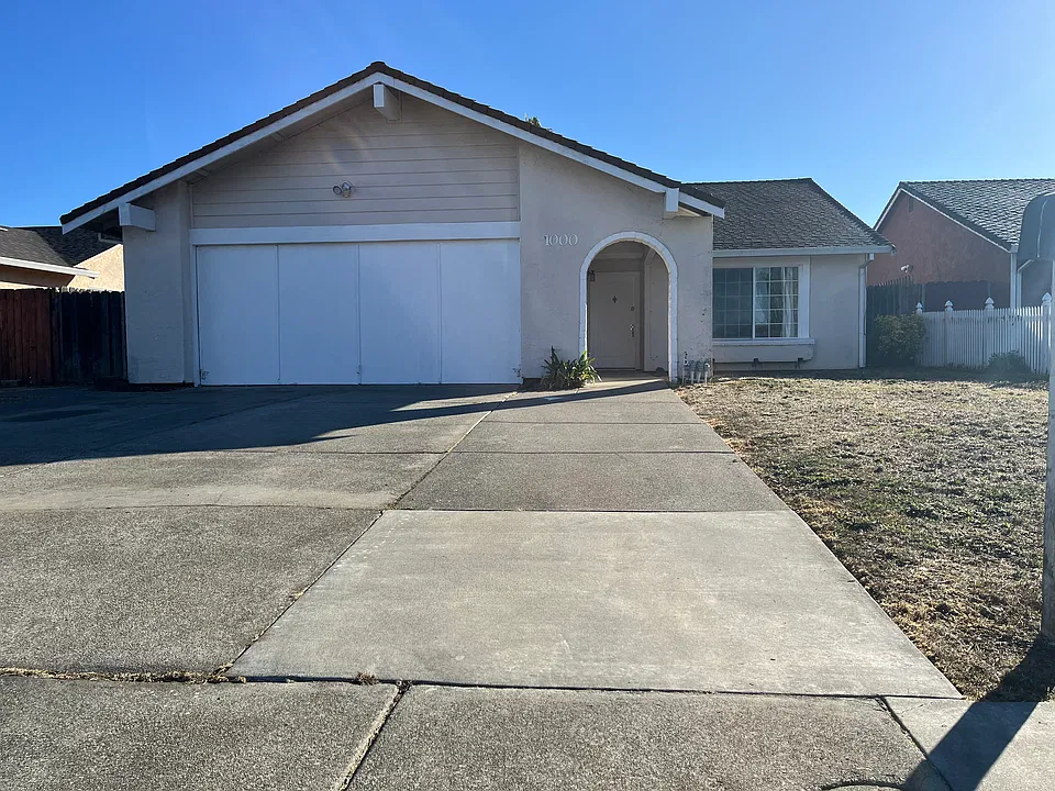 1000 Jack London Dr