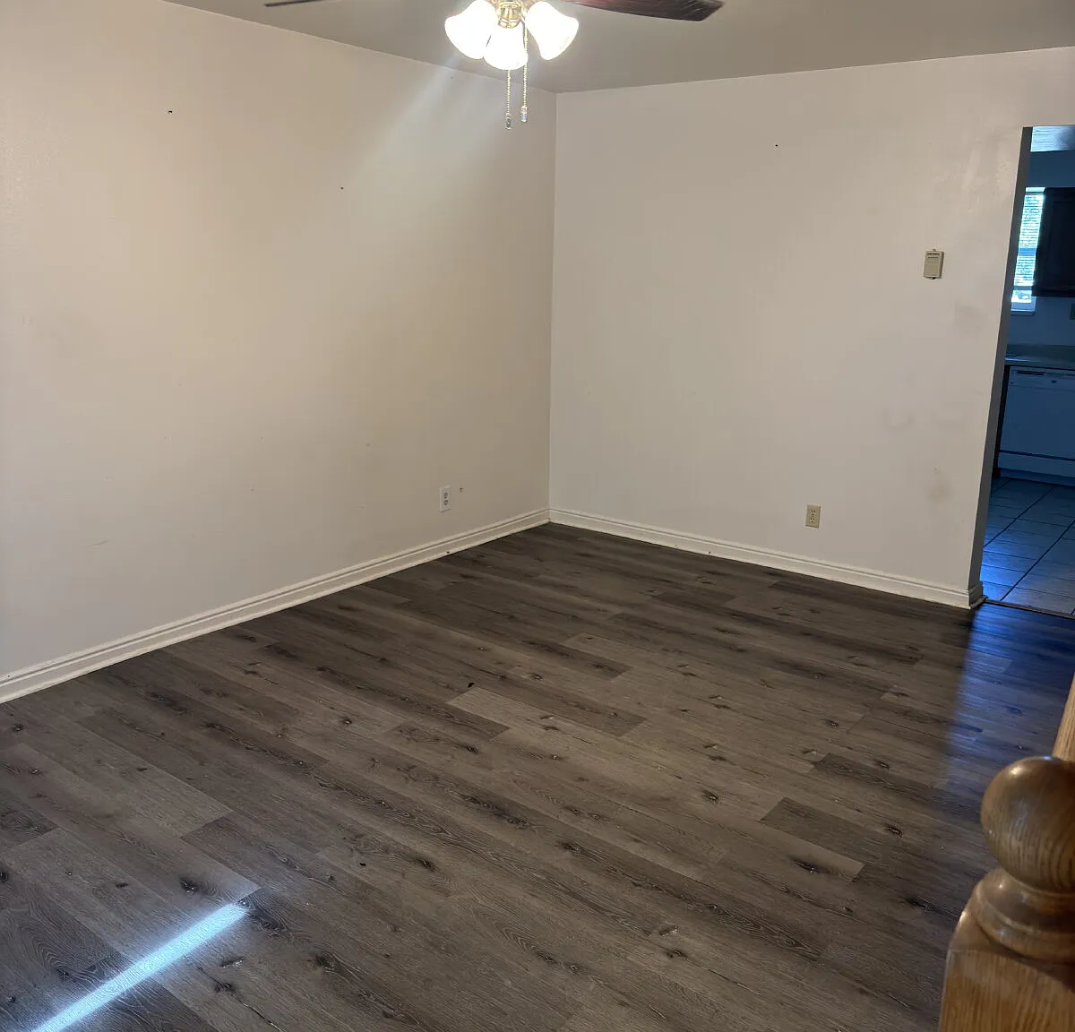 2 bed, 1.0 bath, 1100 sqft, $1,200 — Photo 2