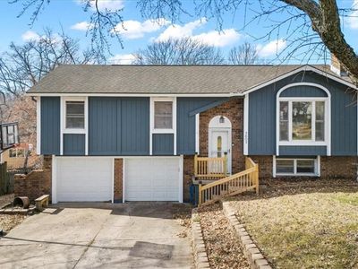 3602 NE Chapel Dr, Lees Summit, MO, 64064