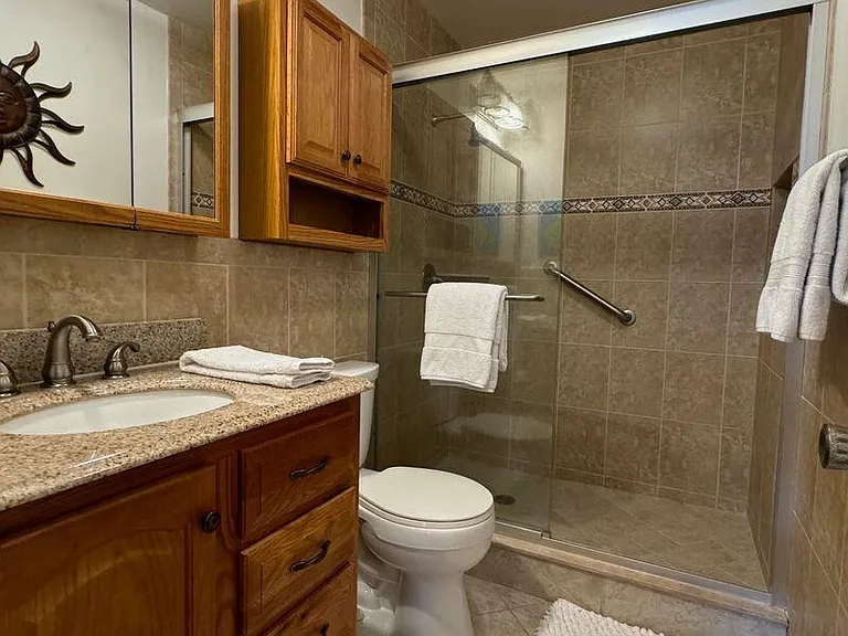 6219 Bay Club Dr #2 — Photo 23